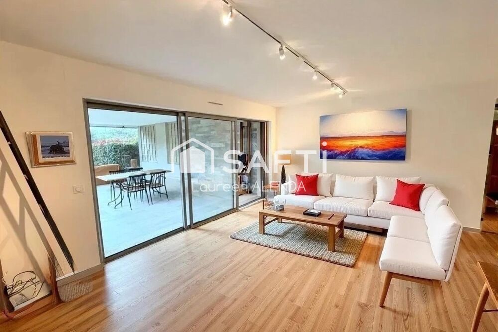 � vendre  Appartement Saint-Rapha�l (83700)