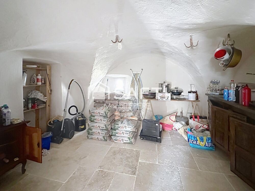 à vendre  Maison Ancelle (05260)