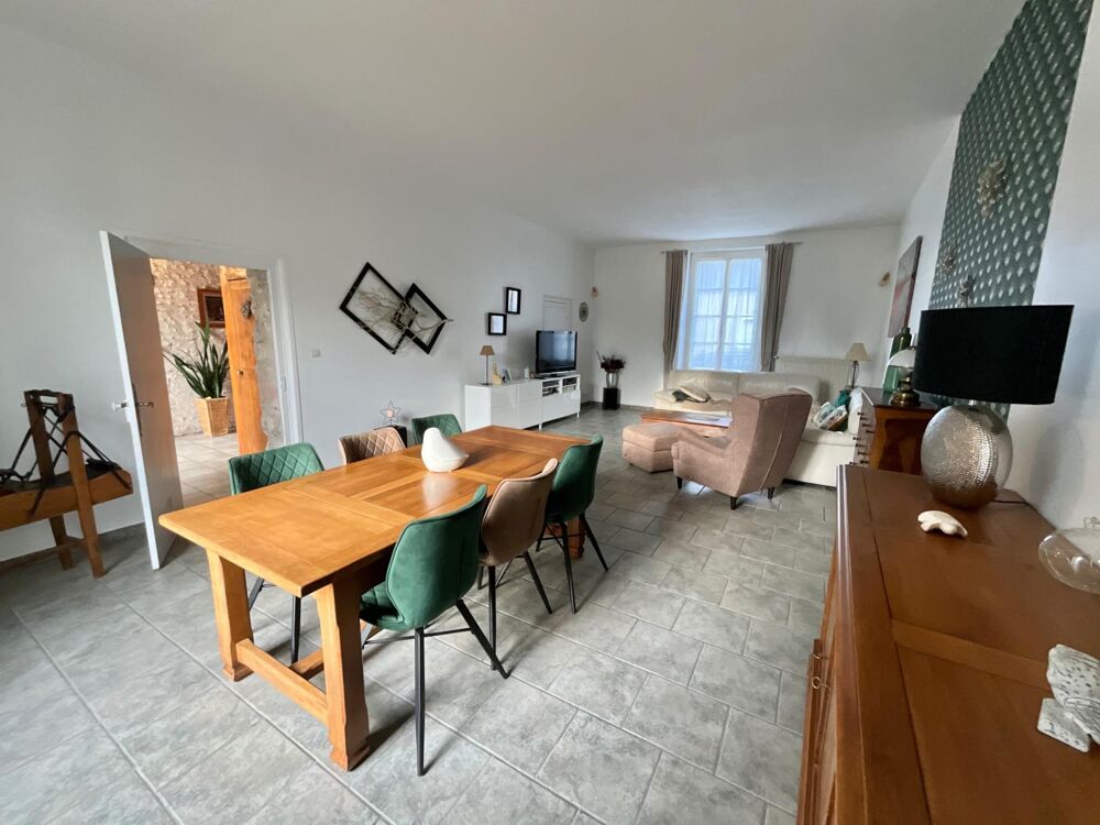 Maison de maître à vendre à Mehun sur Yèvre