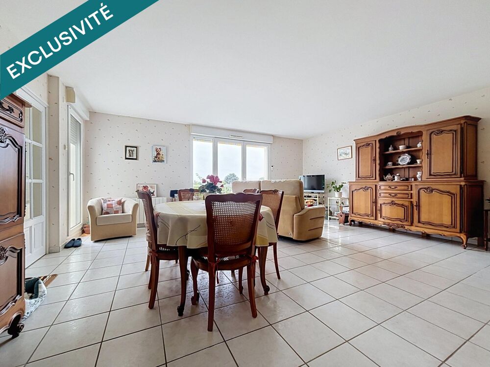 Vente Appartement Appartement T4 de 96 m² avec terrasse, garage et parking dans résidence recherchée Tours