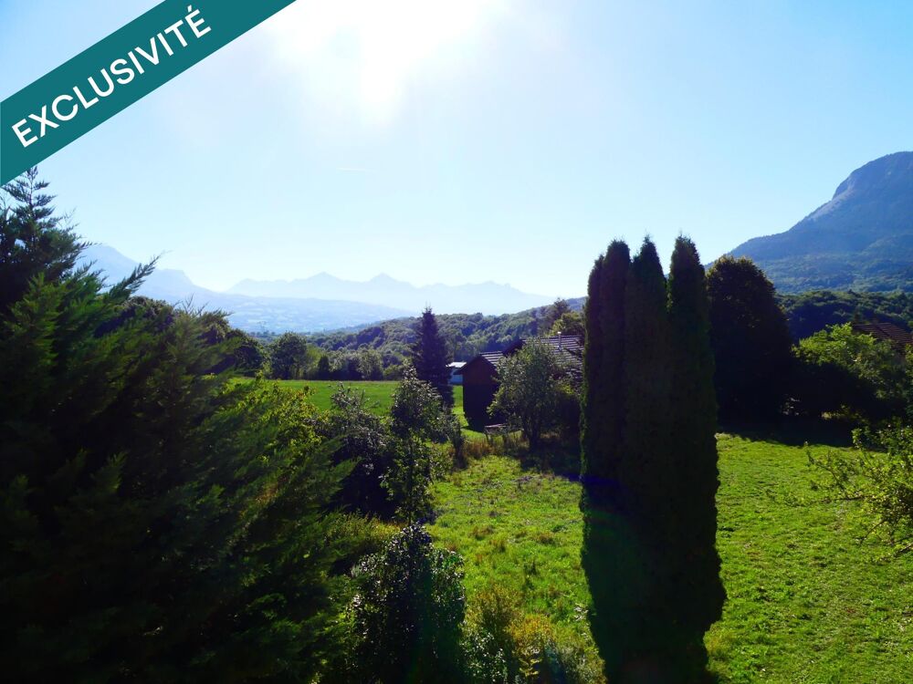 Vente Maison Maison spacieuse avec potentiel et grand terrain Le noyer