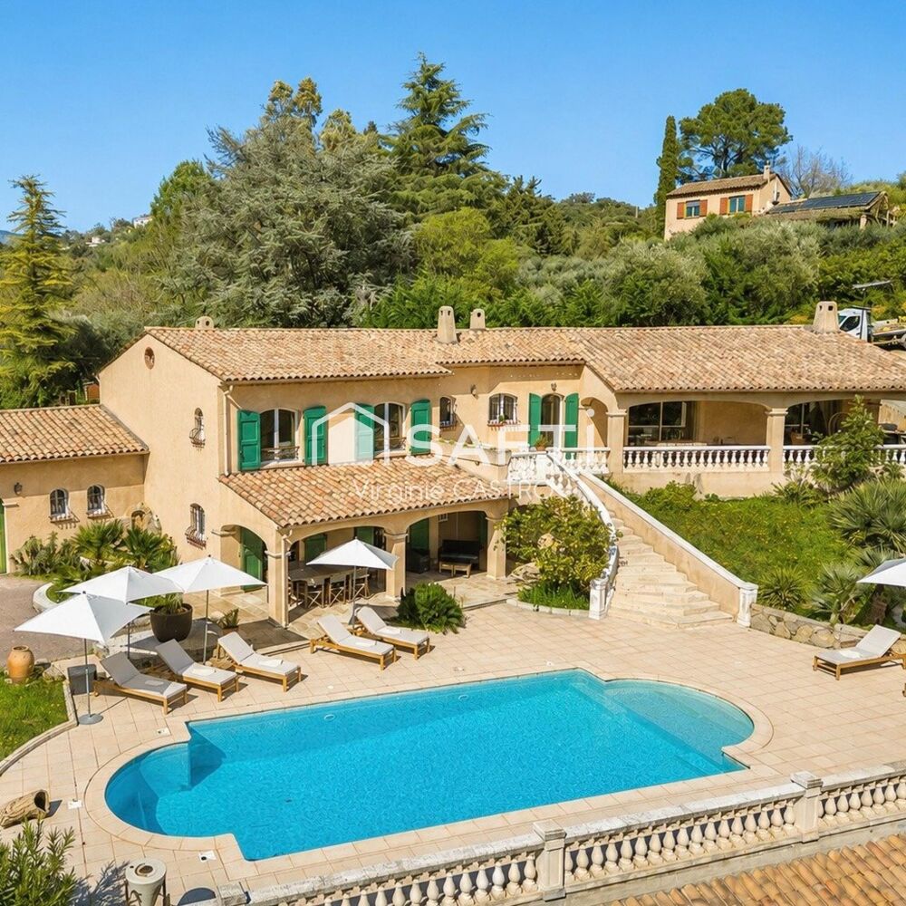 ELEGANCE PROVENCALE - VILLA de 203m2 avec PISCINE, GARAGE & VUE PANORAMIQUE