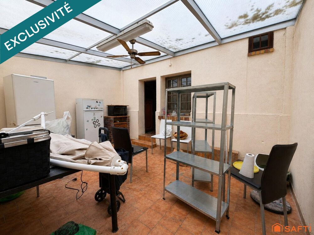 Maison mitoyenne, 3 chambres, fort potentiel !