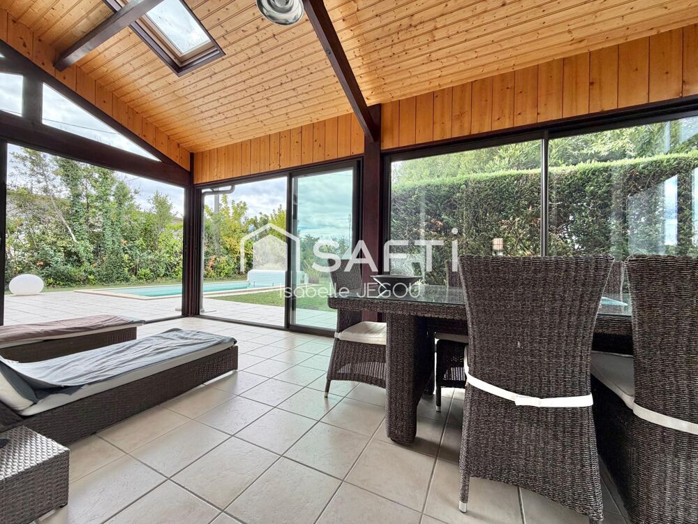 Vente Maison Maison landaise traditionnelle avec sa véranda et sa piscine sud/ouest Gujan-mestras