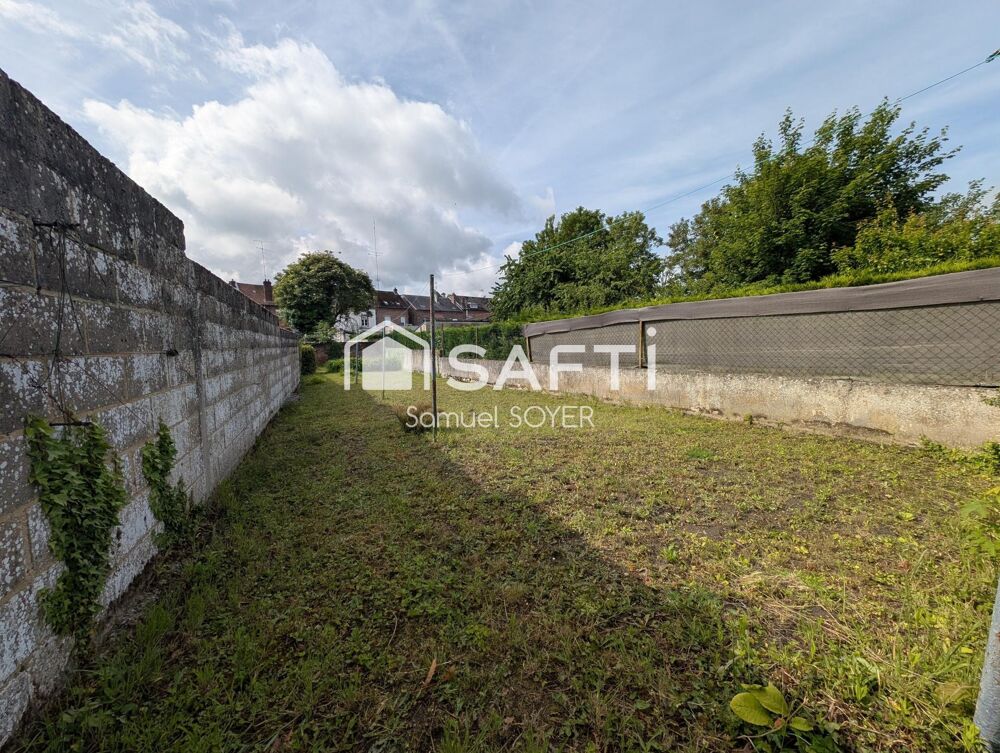 MAISON AVEC GARAGE, JARDIN ET GRENIER AMÉNAGEABLE