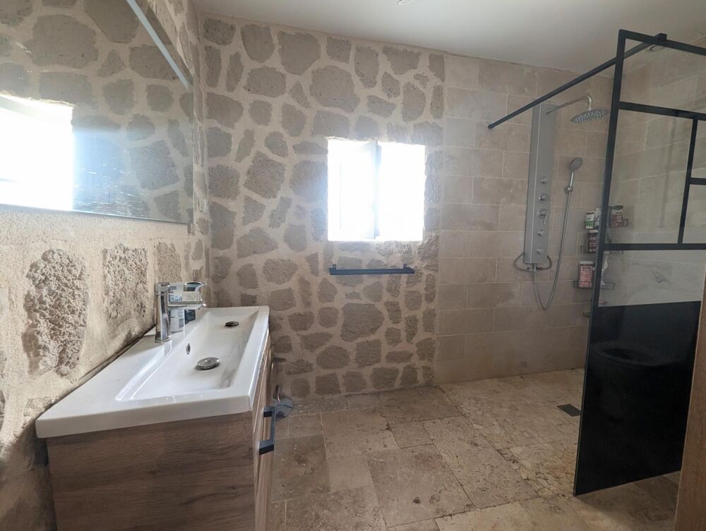 Vente Maison Maison familiale 130 m² à Lézigné– 4 chambres – Dépendance et grand garage/atelier Lézigné