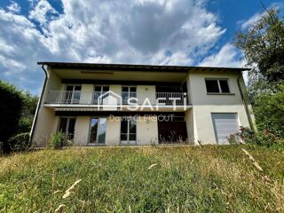  Maison à vendre 8 pièces 233 m²
