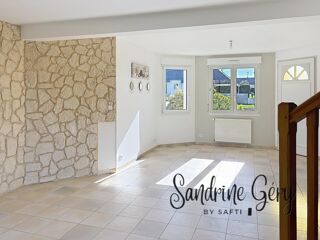  Maison � louer 6 pi�ces 97 m� Renaze