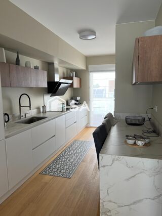  Appartement à louer 4 pièces 105 m² Merignac