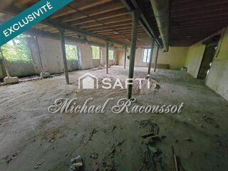  Immeuble � vendre 590 m�