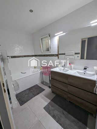  Maison � vendre 7 pi�ces 145 m�