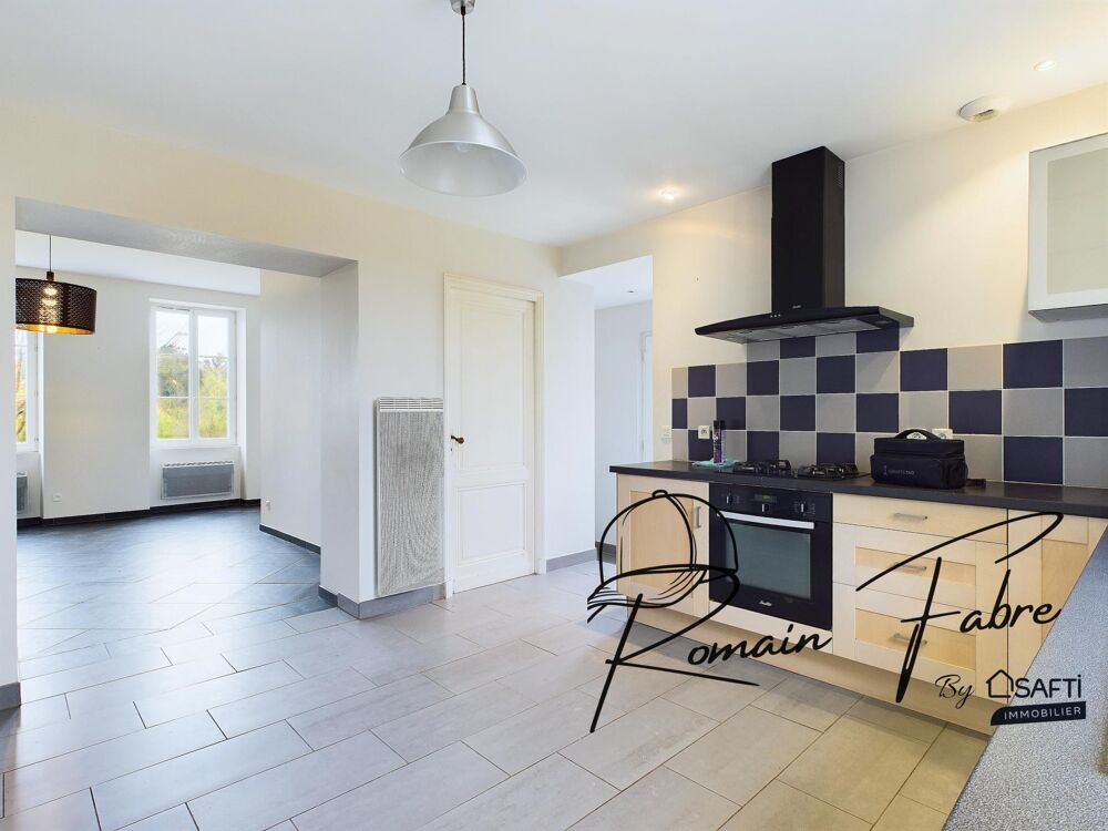 Maison Girondine en pierre avec 3 chambres entièrement rénové avec garage