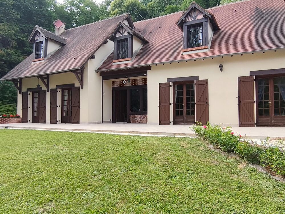 Propriété idéale pour les amoureux de la nature, de la chasse et des chevaux proche de St Aignan Mareuil-sur-Cher (41110)
