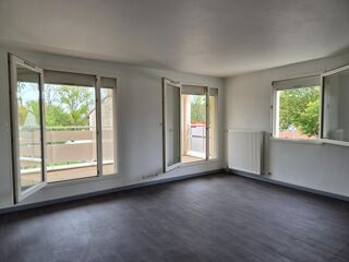 Vente Appartement 92 m² - 3 CHAMBRES - BALCON & GARAGE DOUBLE Villiers-le-bacle