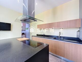  Maison à vendre 12 pièces 305 m²