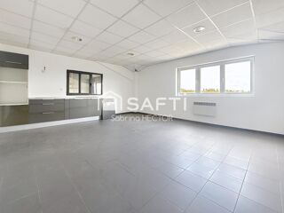  Maison à vendre 6 pièces 1635 m²
