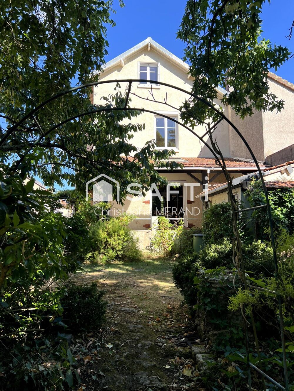 Vente Maison Grande maison proche du centre quartier du LECLERC Chatellerault