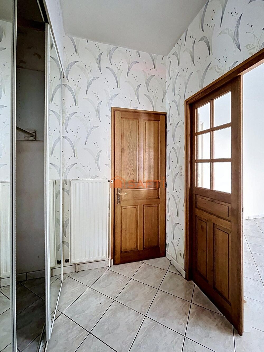 À vendre à Hirson  Maison de village avec cour, atelier cave et Magnifique grenier