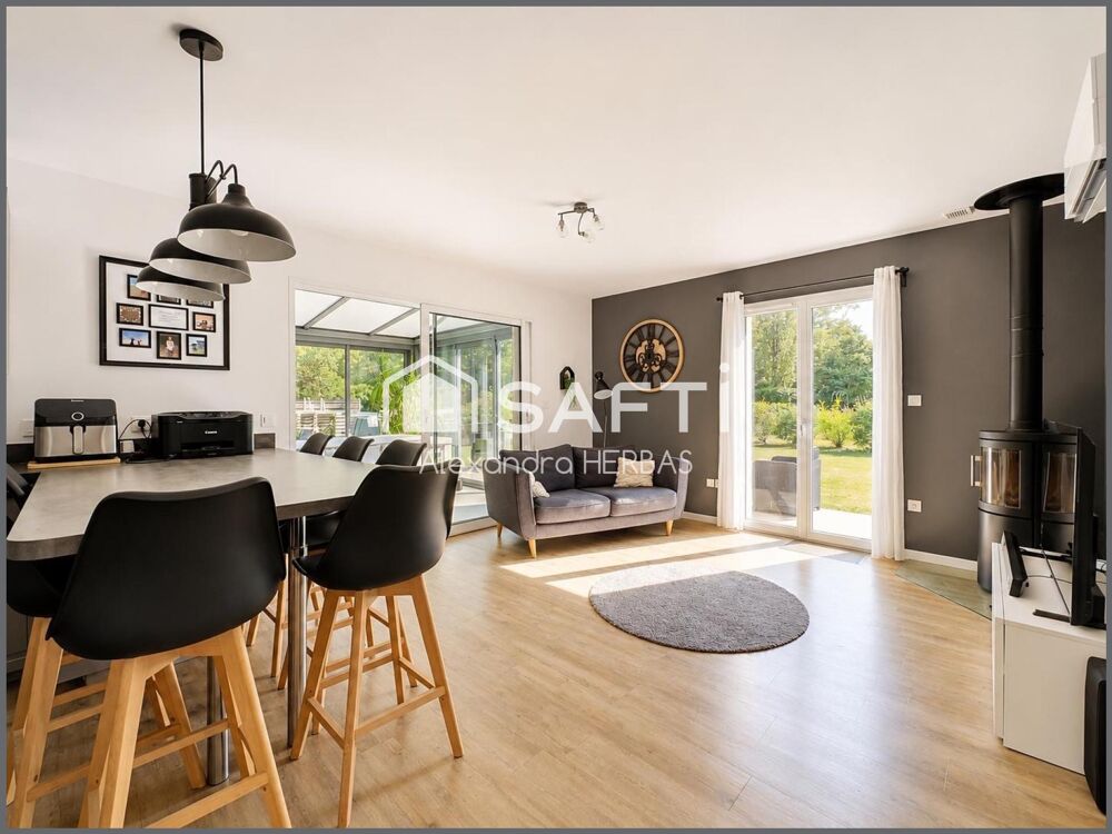 Vente Maison L'espace de la campagne, à quelques minutes seulement de la gare et du tram. Pessac