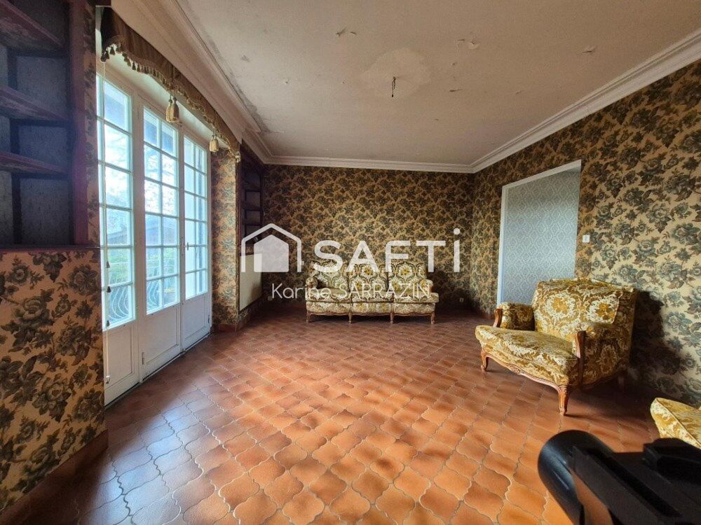 maison sur sous-sol disposant de 5 chambres