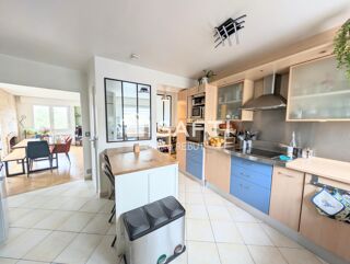  Appartement � vendre 5 pi�ces 111 m�