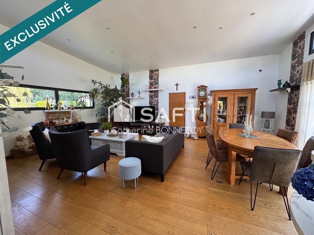 Vente Maison Magnifique villa contemporaine rénovée avec goût Guénin