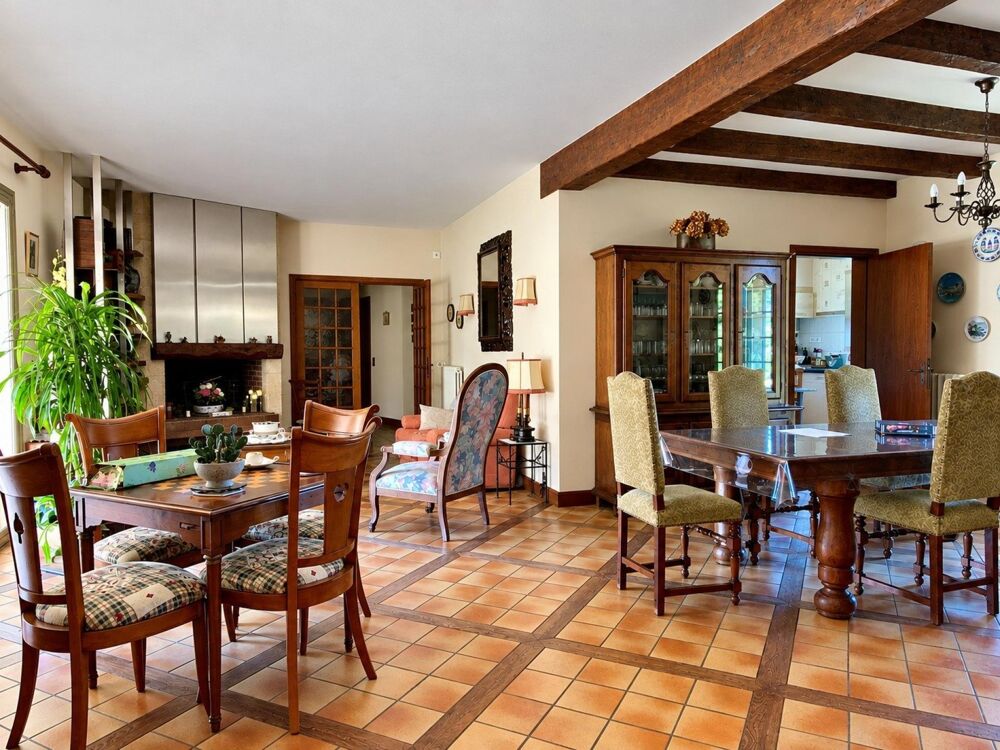 Vente Maison Villa de plain pied avec sous sol complet, piscine, carport et terrain attenant Saint-amans-soult