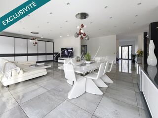  Maison � vendre 9 pi�ces 368 m�