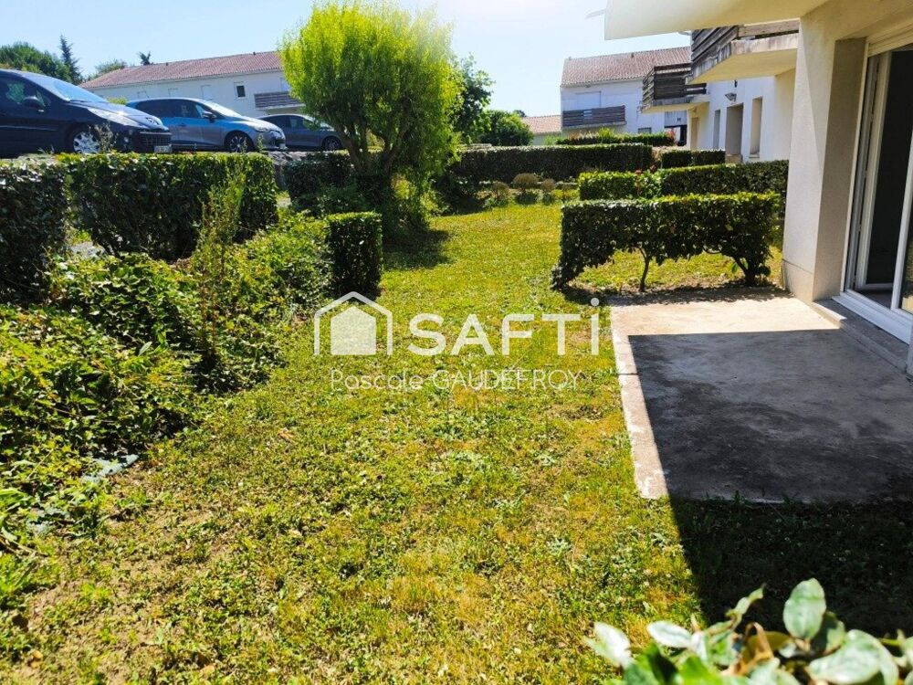 T2 meublé rénové avec terrasse à Jonzac