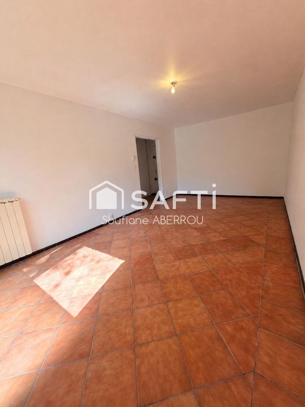 Vente Appartement Chaleureux et rare : une belle opportunité Aubagne