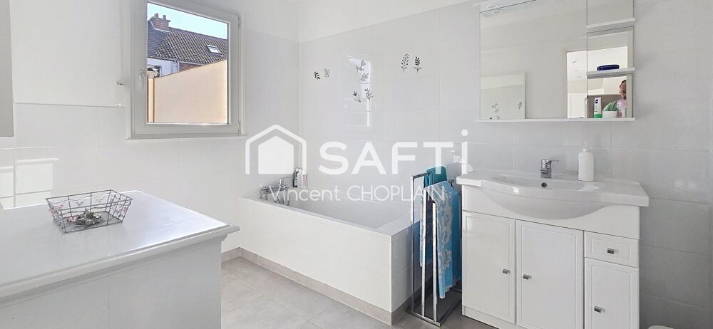 Vente Maison Semi individuel, 168 m² de surface utile, 4 chambres, garage, attelier indépendant Marcq-en-baroeul