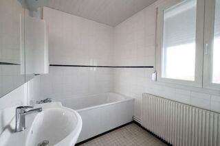  Maison � vendre 4 pi�ces 82 m�