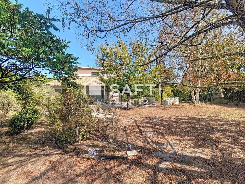 Vente Maison Maison 154 m²- 3 chambres - Garage Le pian-medoc