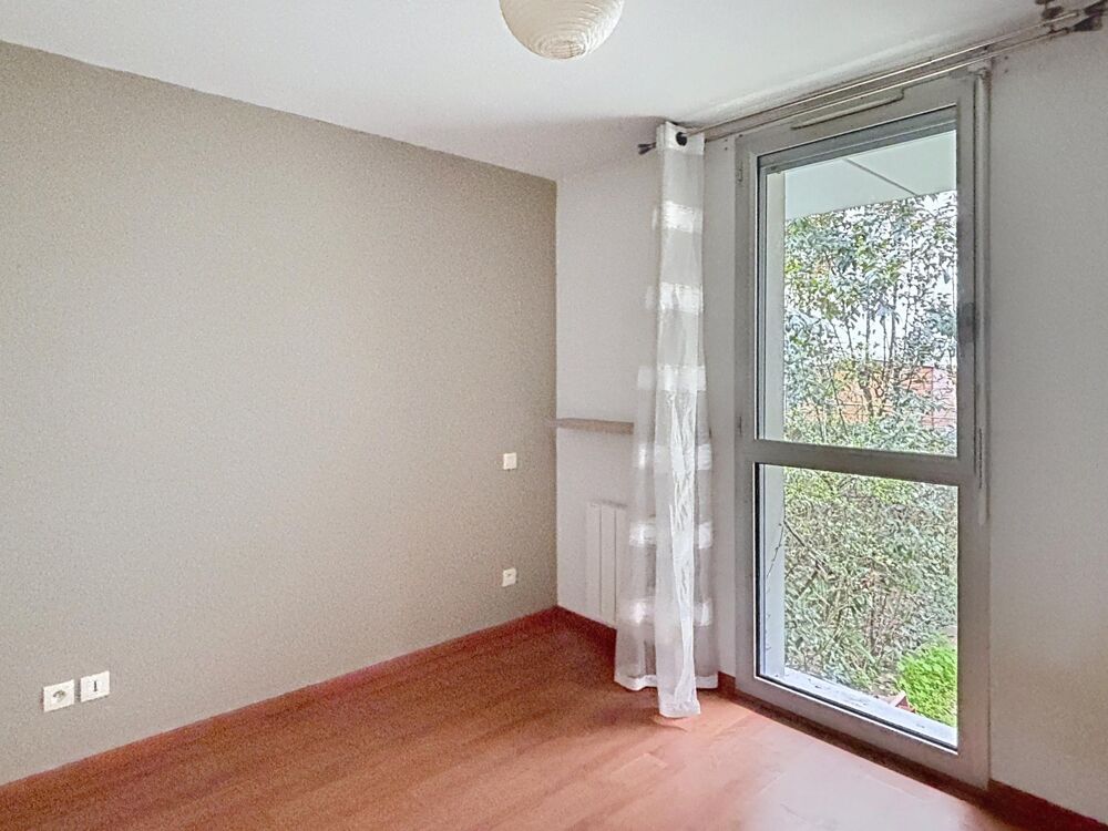 Vente Appartement Investissement – Bordeaux Chartrons : T2 avec jardin privatif et parking Bordeaux