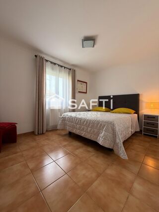  Maison  vendre 6 pices 161 m