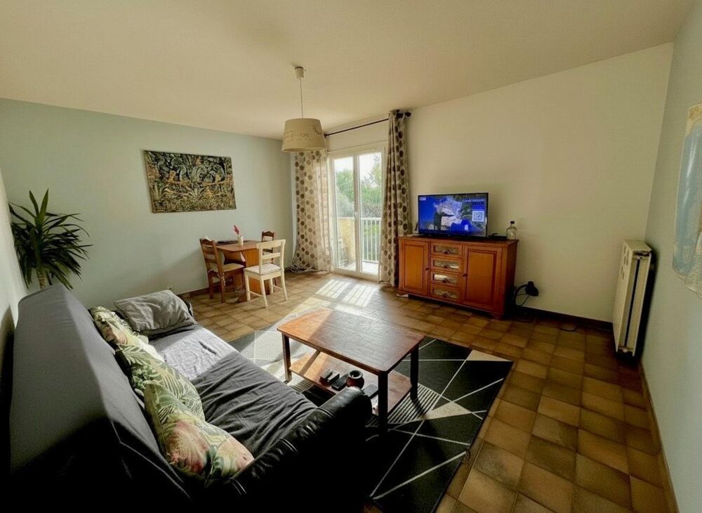 T3 de 62 m²  Traversant  Balcon  Résidence Montesoro