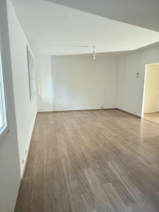  Appartement � louer 2 pi�ces 59 m�