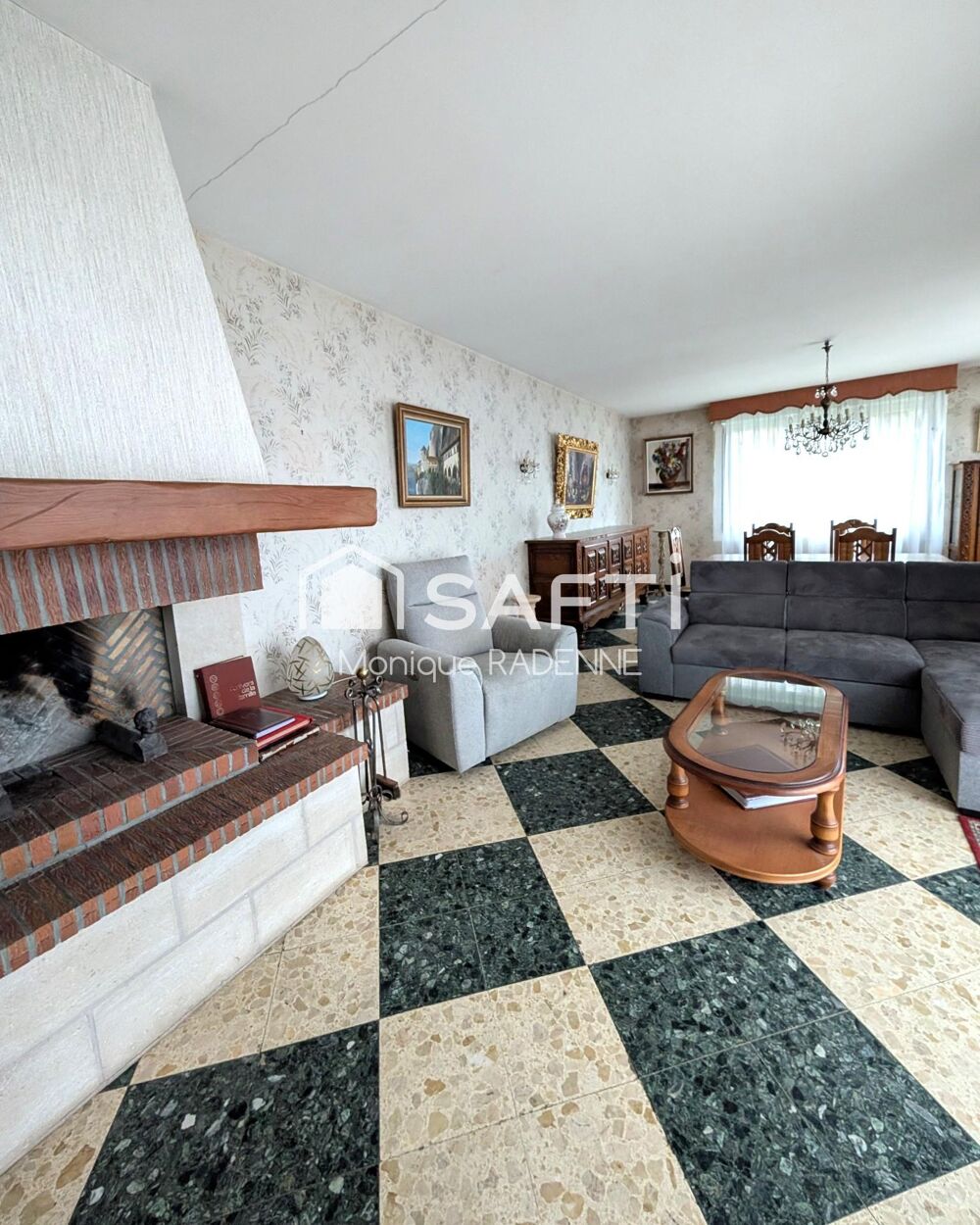MAISON INDIVIDUELLE EN BRIQUE AVEC SOUS SOL COMPLET