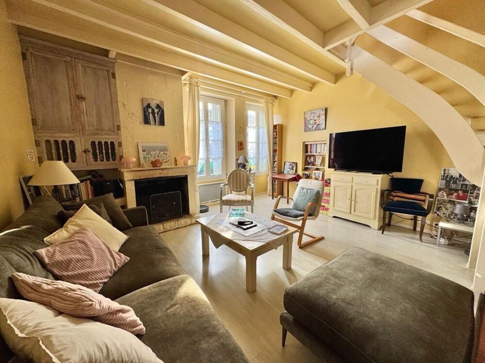 Vente Maison MAISON 3 CHAMBRES BUREAU ET GARAGE PROCHE CENTRE VILLE DE NIORT ! Niort