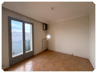  Appartement � vendre 5 pi�ces 74 m�