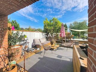 Vente Propriété/Château Maison de caractère T6 de150 m² env. domaine du château, avec piscine et jacuzzi privatifs. Belberaud