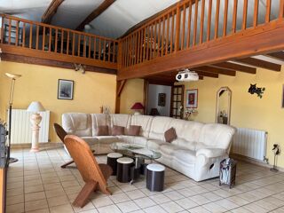  Maison à vendre 6 pièces 195 m²