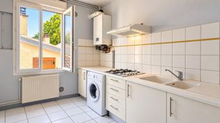 Vente Appartement T3 TRAVERSANT DE 71M² - NANSOUTY - LIMITE SAINT-GENES - CHARME DE L'ANCIEN Bordeaux