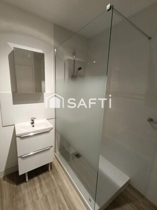 Appartement à louer 2 pièces 46 m²