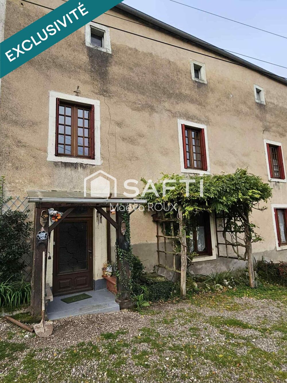 Vente Maison Beau potentiel au coeur du village Passavant-la-rochere