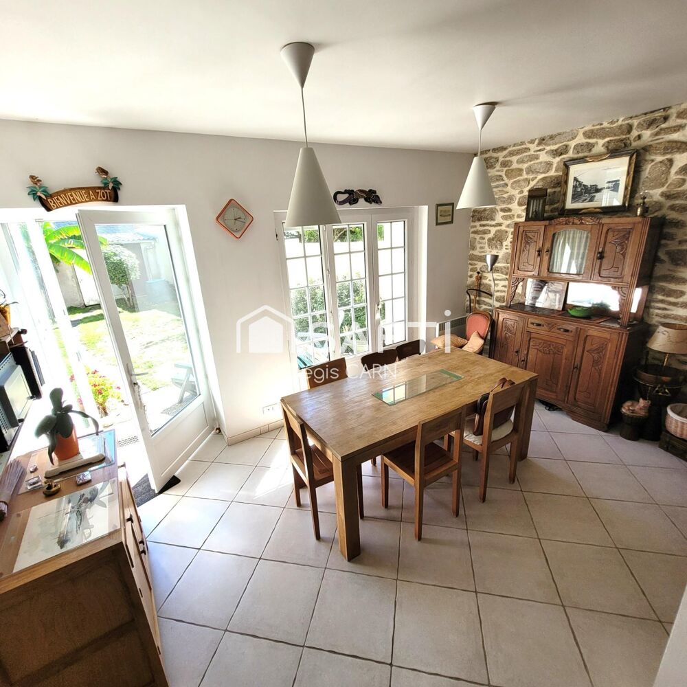 LOCMARIA PLOUZANE : charmante maison de bourg T4 avec jardin