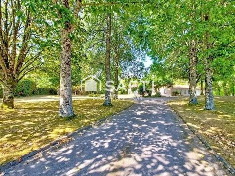   CADRE UNIQUE : MAISON, �TANG ET PISCINE Maison - 7 pi�ce(s) - 204 m�