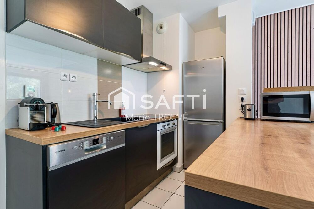Vente Appartement APPARTEMENT T2 MEUBLÉ - EXPLOITÉ TOUTE L'ANNÉE EN MEUBLÉ DE TOURISME ! Bordeaux