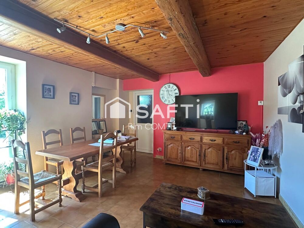À vendre : Superbe corps de ferme rénové  Charme, volumes et confort au coeur de la nature!!