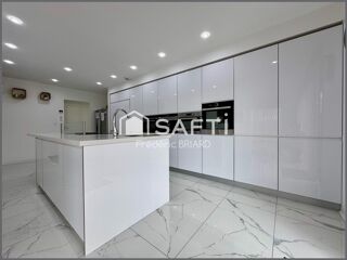  Maison � vendre 5 pi�ces 140 m�